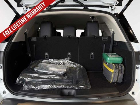 New 2026 Nissan Pathfinder SL AWD/4WD image 30