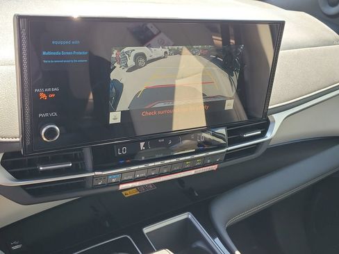 New 2026 Toyota Sienna Limited AWD/4WD image 15