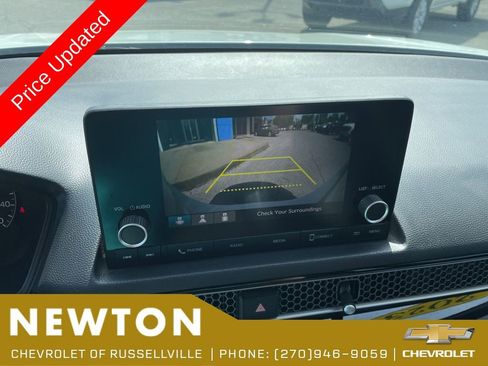 Used 2023 Honda Civic Sport image 11