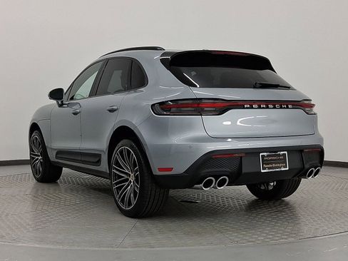 Used 2026 Porsche Macan image 3