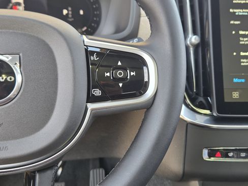 New 2026 Volvo XC90 B5 Plus image 30