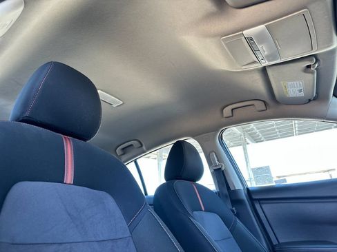 Used 2025 Nissan Sentra SR FWD image 15
