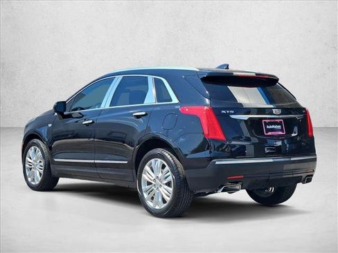 Used 2018 Cadillac XT5 Premium Luxury FWD image 6