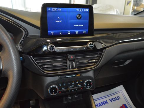 Used 2025 Ford Escape ST-Line Select AWD/4WD image 19