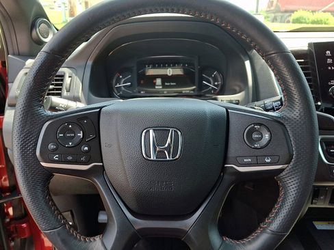 Certified 2023 Honda Passport TrailSport image 25