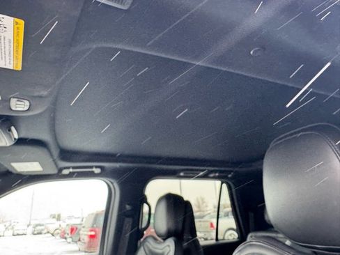 Used 2019 Lincoln Navigator L Reserve image 11