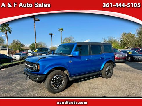 Used 2022 Ford Bronco Outer Banks image 1