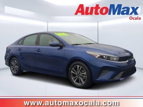Used 2024 Kia Forte LXS w/ LXS Technology Package FWD image 1