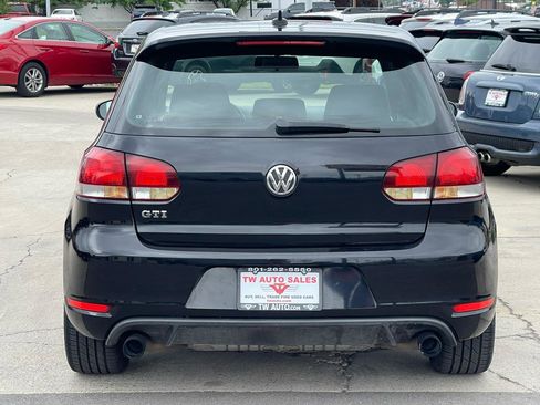 Used 2012 Volkswagen GTI 2-Door FWD image 6