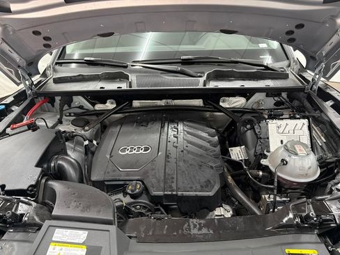 Used 2024 Audi Q5 2.0T Premium AWD/4WD image 31