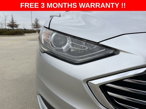 Used 2018 Ford Fusion SE image 35