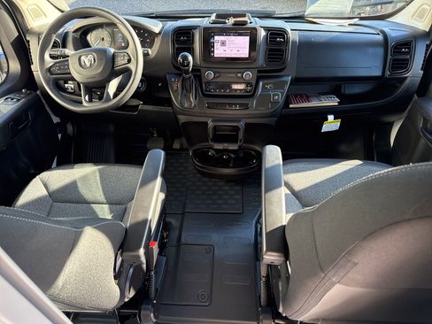 Used 2023 RAM ProMaster 3500 w/ Convenience Group image 16