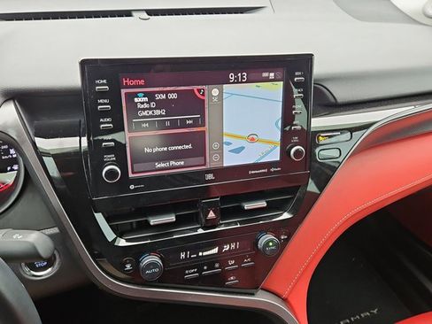 Used 2024 Toyota Camry XSE w/ Navigation Package image 15