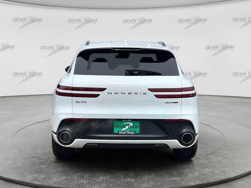 Used 2024 Genesis GV70 3.5T Sport AWD/4WD image 7