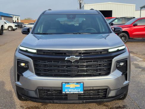 New 2026 Chevrolet Traverse LT image 8