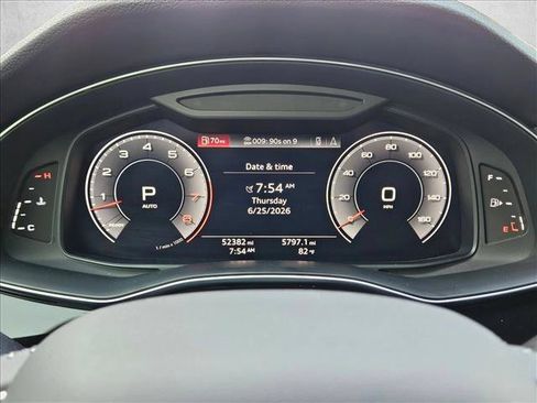 Used 2019 Audi Q8 Premium w/ Convenience Package AWD/4WD image 11