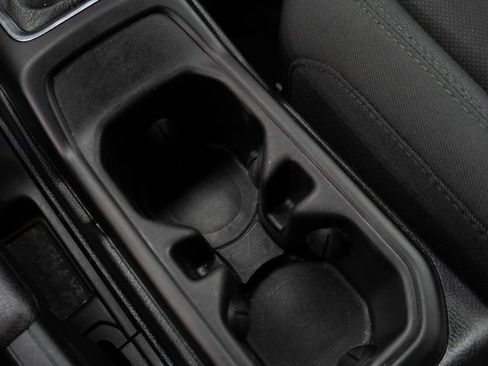 Used 2020 Jeep Gladiator Sport image 28