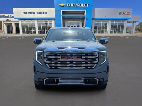 Used 2025 GMC Sierra 1500 Denali w/ Denali Reserve Package AWD/4WD image 2