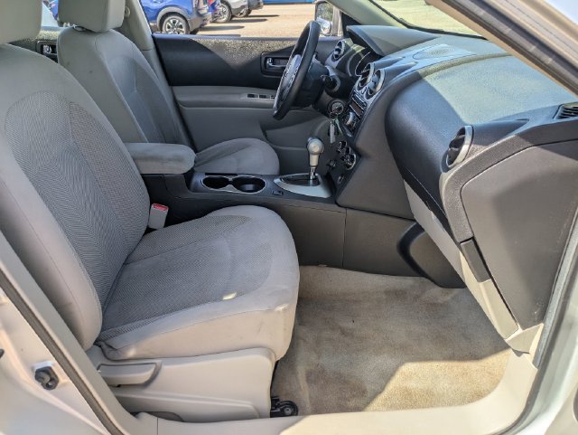 Used 2013 Nissan Rogue S FWD image 24