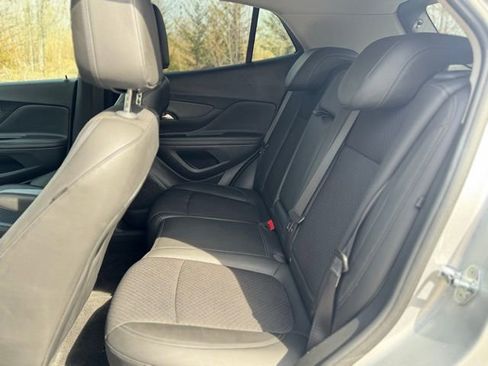 Used 2022 Buick Encore Preferred w/ Safety Package AWD/4WD image 14