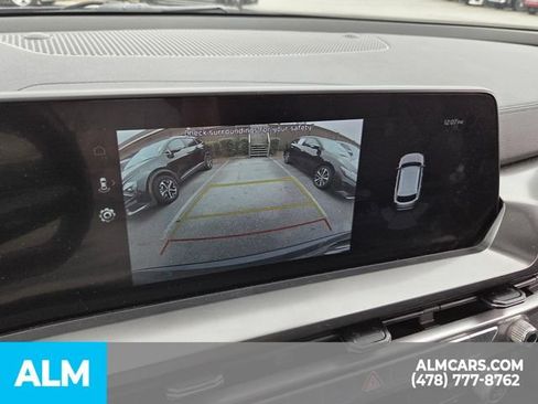 Used 2025 Kia Telluride S AWD/4WD image 28