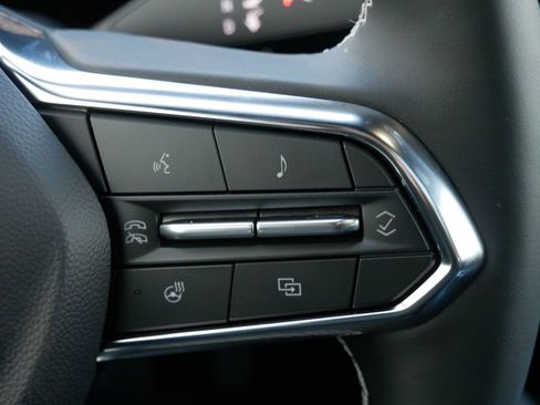 New 2026 Chevrolet Equinox EV LT image 22