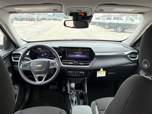 New 2026 Chevrolet TrailBlazer LT w/ Convenience Package image 19
