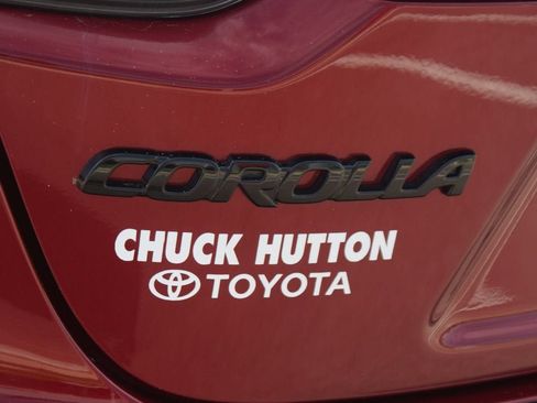 Used 2025 Toyota Corolla XSE FWD image 18