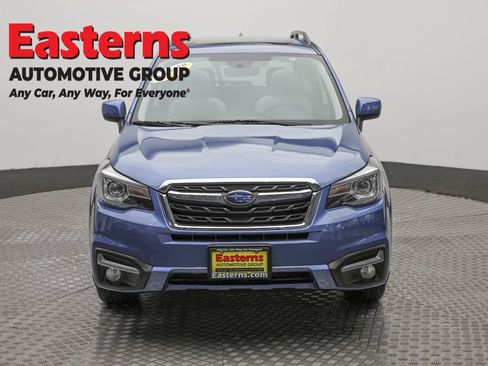 Used 2018 Subaru Forester 2.5i Limited AWD/4WD image 2