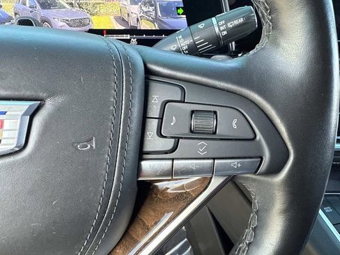 Used 2022 Cadillac Escalade ESV Premium Luxury Platinum w/ LPO, Radiant Package image 37