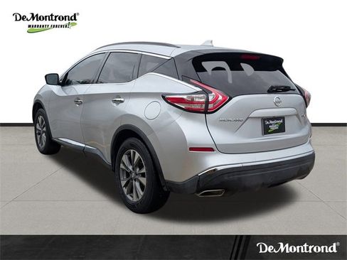 Used 2017 Nissan Murano SV image 7