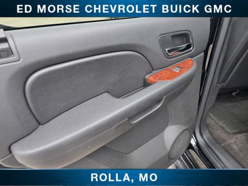 Used 2014 Chevrolet Tahoe LT w/ Luxury Package AWD/4WD image 18