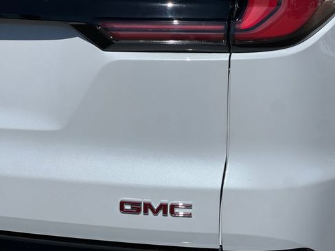 New 2026 GMC Acadia Denali w/ Super Cruise Package image 23