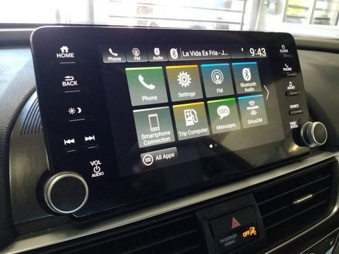 Used 2018 Honda Accord EX-L image 6