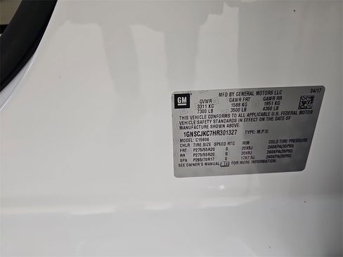 Certified 2017 Chevrolet Suburban Premier image 44