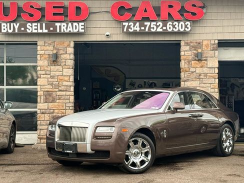 Used 2012 Rolls-Royce Ghost RWD image 2