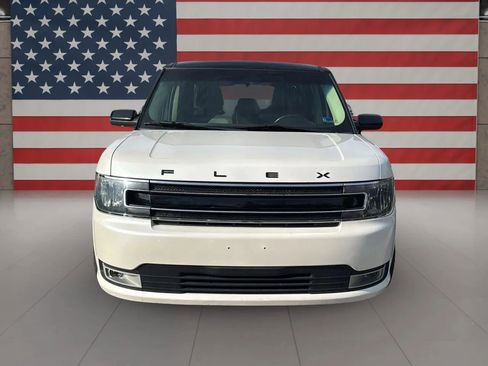 Used 2016 Ford Flex SEL w/ Equipment Group 202A image 2