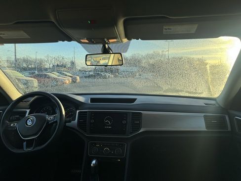 Used 2020 Volkswagen Atlas SE image 10