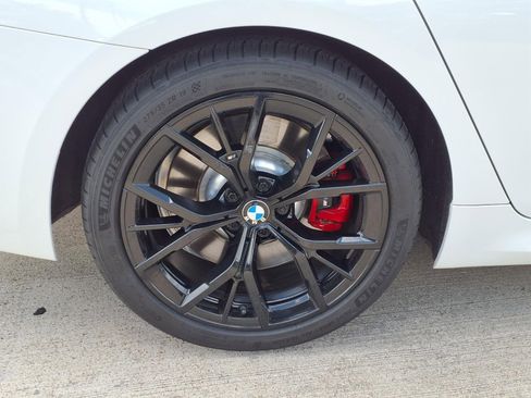Used 2023 BMW 540i w/ Executive Package RWD image 9