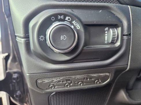 Certified 2025 Jeep Wrangler Unlimited Rubicon 392 image 14