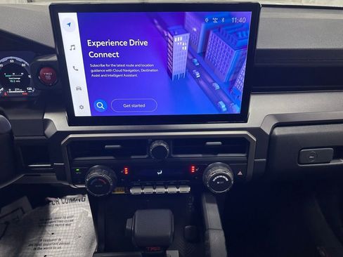 Used 2025 Toyota 4Runner TRD Off-Road Premium image 25