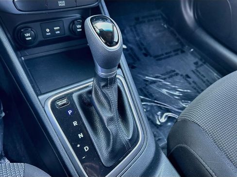 Used 2018 Hyundai Accent SE FWD image 16