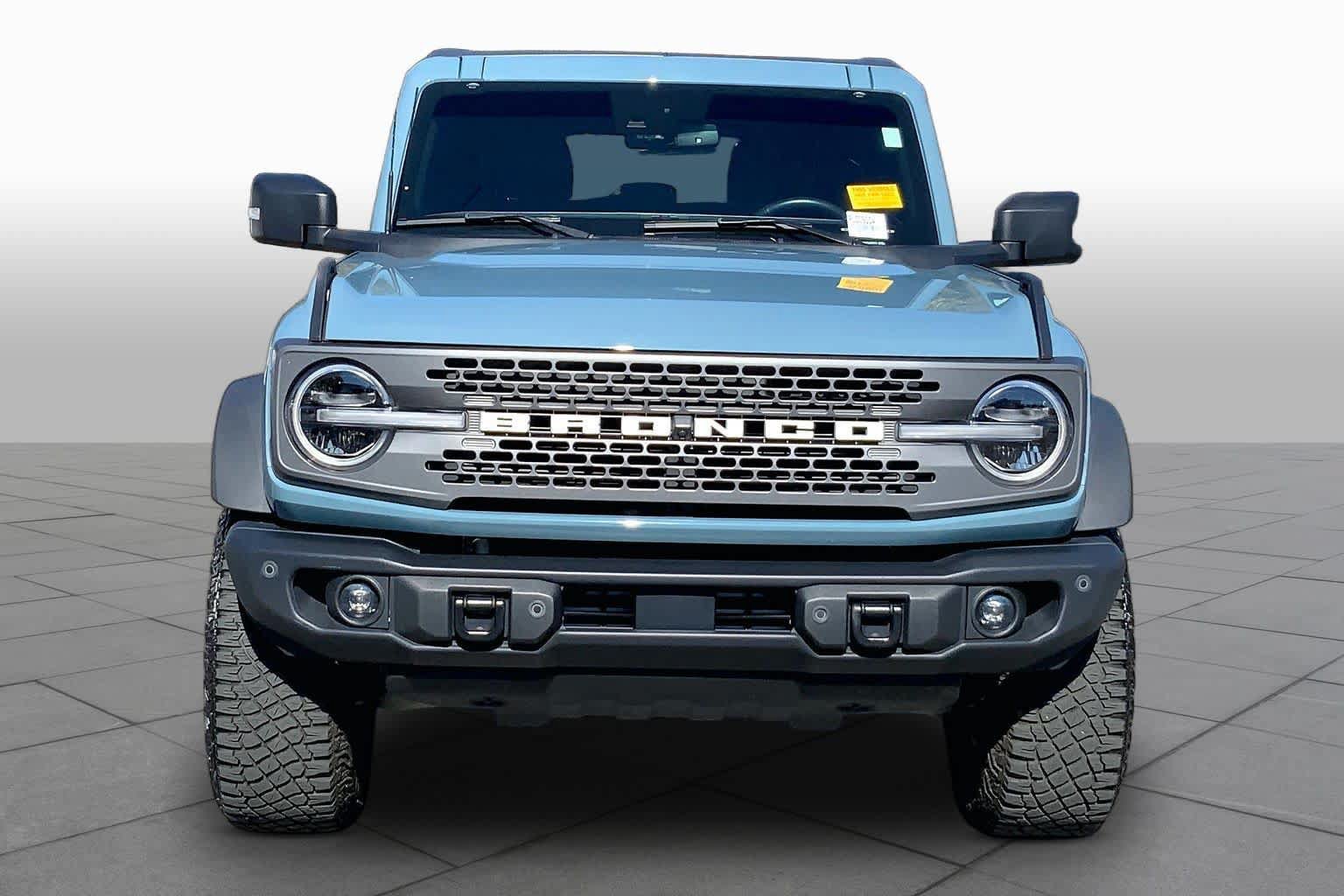 Used 2023 Ford Bronco Badlands w/ Sasquatch Package AWD/4WD image 4