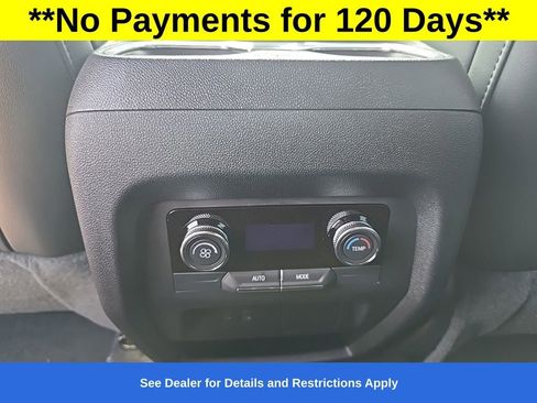 New 2026 Buick Enclave Preferred image 17