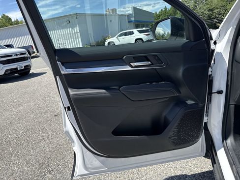 New 2026 GMC Terrain Elevation w/ LPO, Floor Liner Package image 56