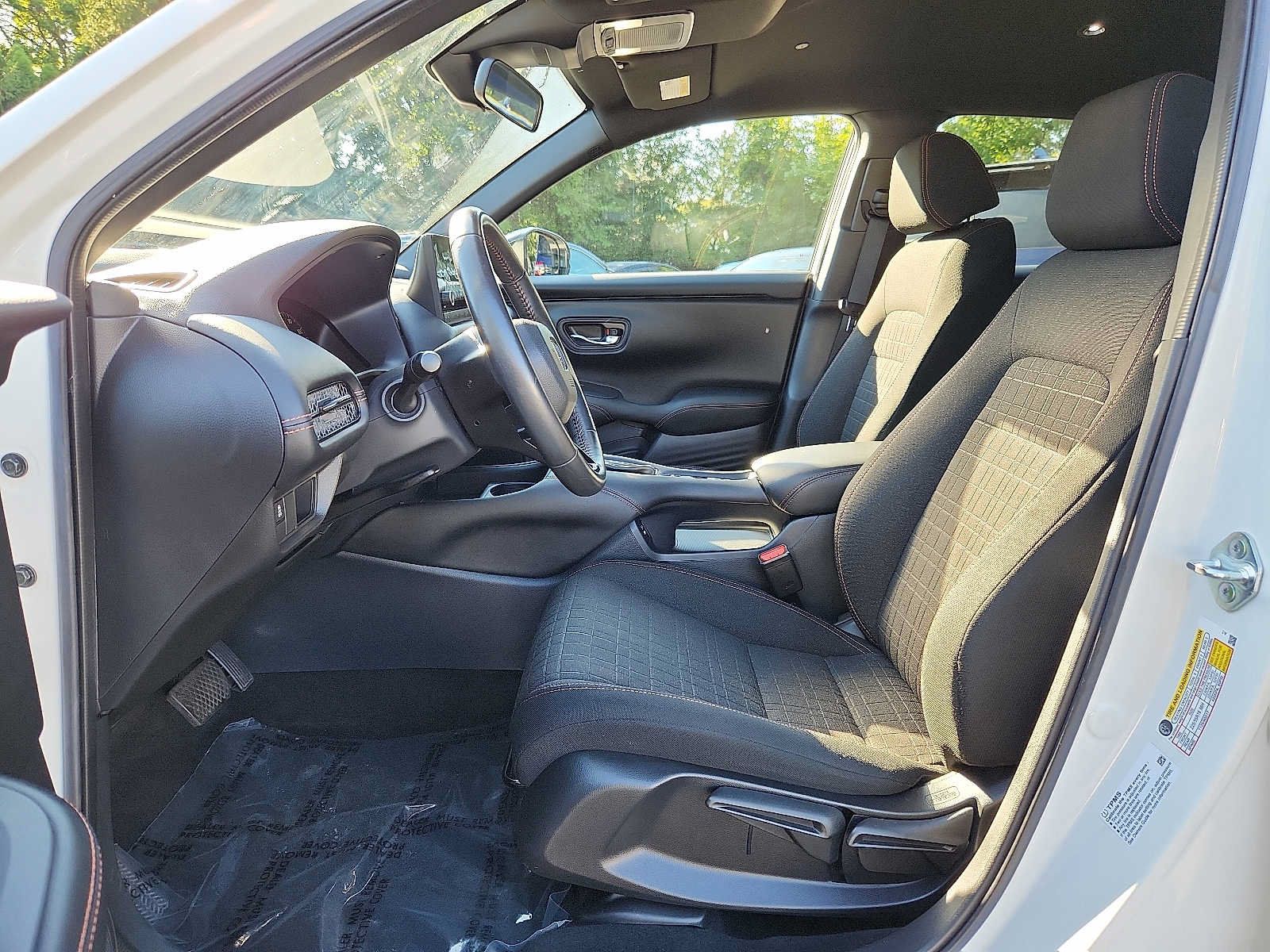 Certified 2024 Honda HR-V Sport image 13