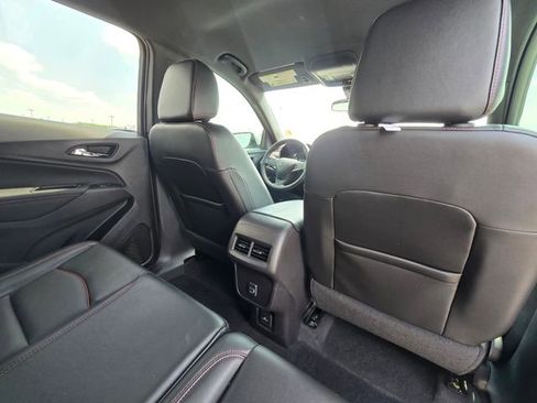 Used 2024 Chevrolet Equinox RS w/ RS Leather Package FWD image 17