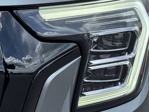New 2026 GMC Terrain Elevation w/ Black Edition FWD image 6