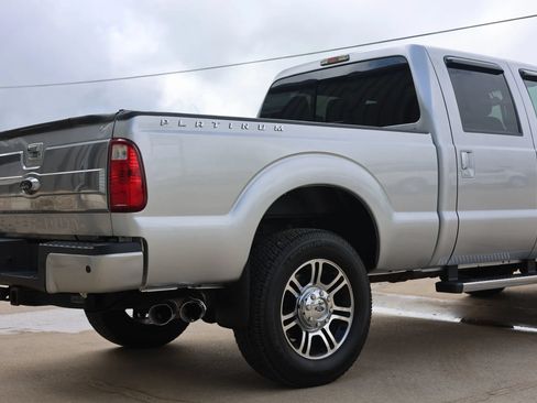 Used 2016 Ford F350 Platinum AWD/4WD image 4