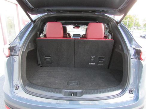 Used 2022 MAZDA CX-9 Carbon Edition image 4